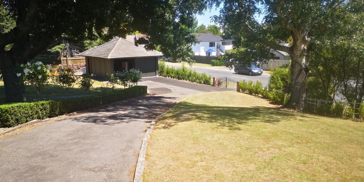 Sherri'S Abode - Havelock North Holiday Home Bagian luar foto