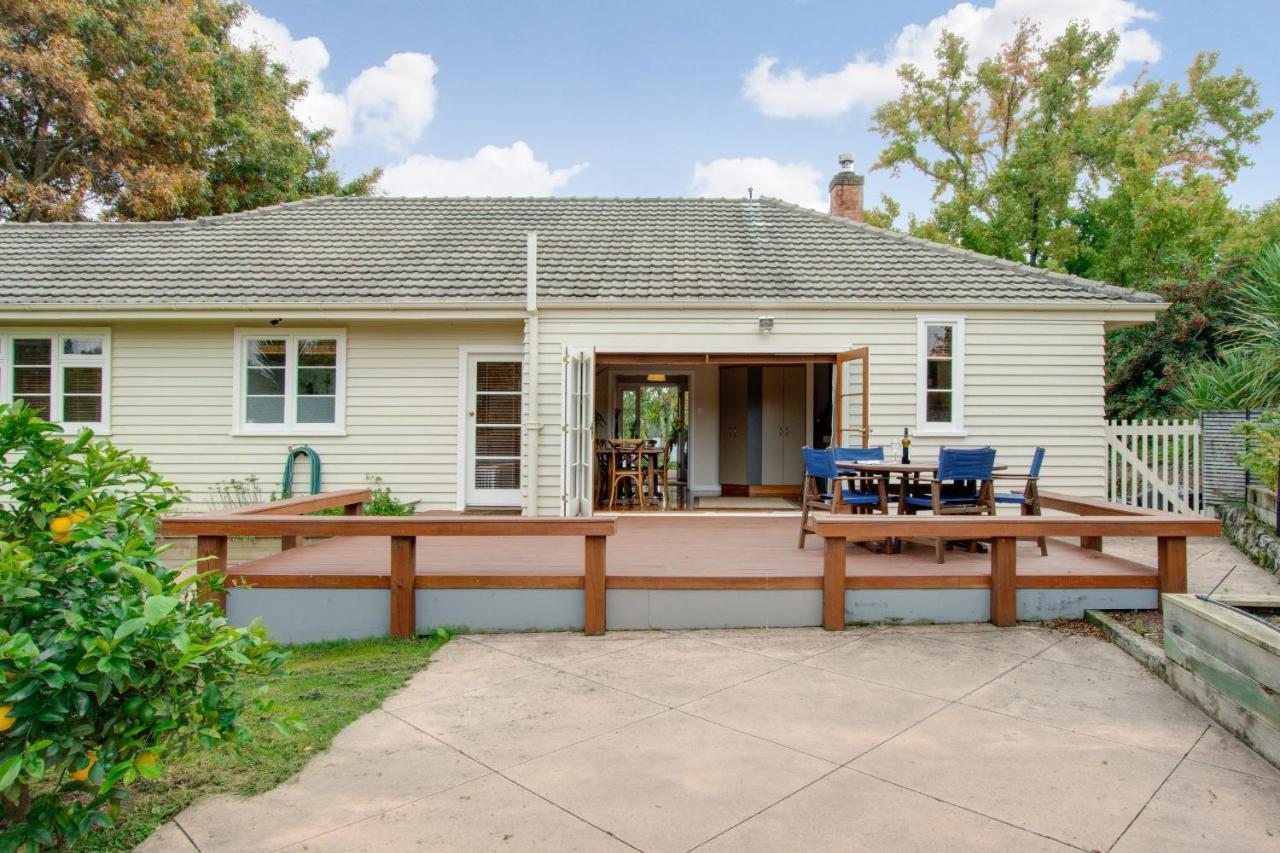 Sherri'S Abode - Havelock North Holiday Home Bagian luar foto